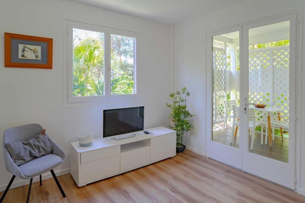 Perle Des Caraibes , Moderne N° 14 Le Gosier (Grande-Terre)
